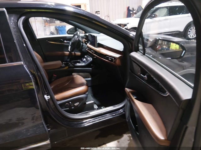 2022 LINCOLN NAUTILUS 2LMPJ8KP9NBL11291 Photo 4
