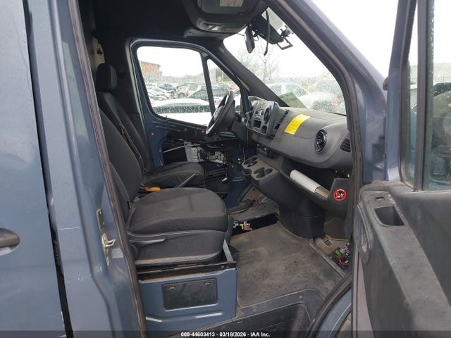 Продажа на аукционе авто 2019 Mercedes-benz Sprinter 2500 Standard Roof V6, vin: WD4PF0CD6KP030342, номер лота: 44603413