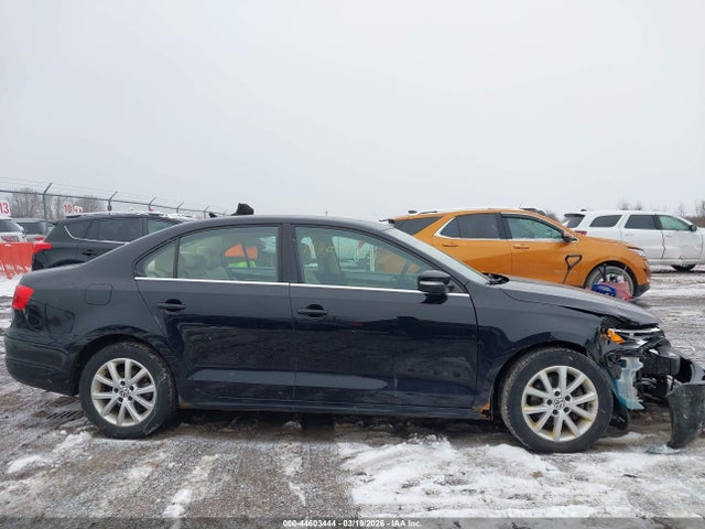 44603444 :رقم المزاد ، 3VWDP7AJ5DM368042 vin ، 2013 Volkswagen Jetta Se مزاد بيع