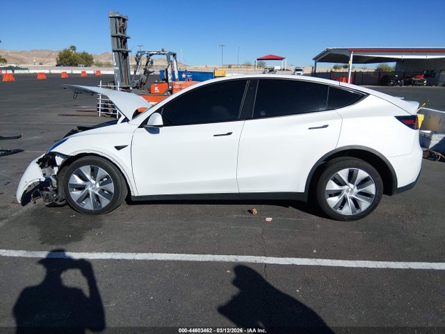 Продаж на аукціоні авто 2021 Tesla Model Y Long Range Dual Motor All-wheel Drive, vin: 5YJYGDEE5MF138635, номер лоту: 44603462