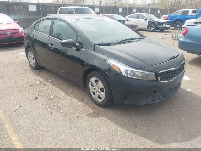 2017 Kia Forte Lx მანქანა იყიდება აუქციონზე, vin: 3KPFK4A78HE043835, აუქციონის ნომერი: 44603468