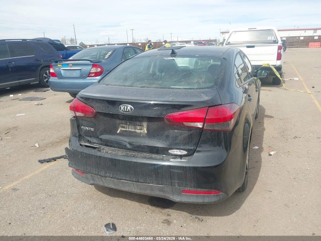 2017 Kia Forte Lx მანქანა იყიდება აუქციონზე, vin: 3KPFK4A78HE043835, აუქციონის ნომერი: 44603468