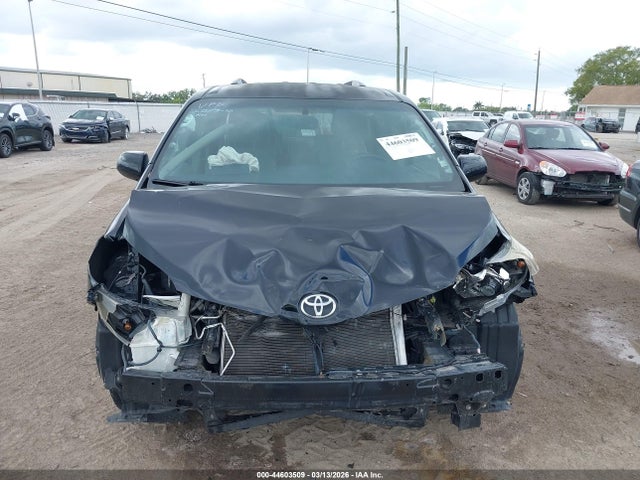 2016 TOYOTA SIENNA 5TDKK3DCXGS731907 Photo 5