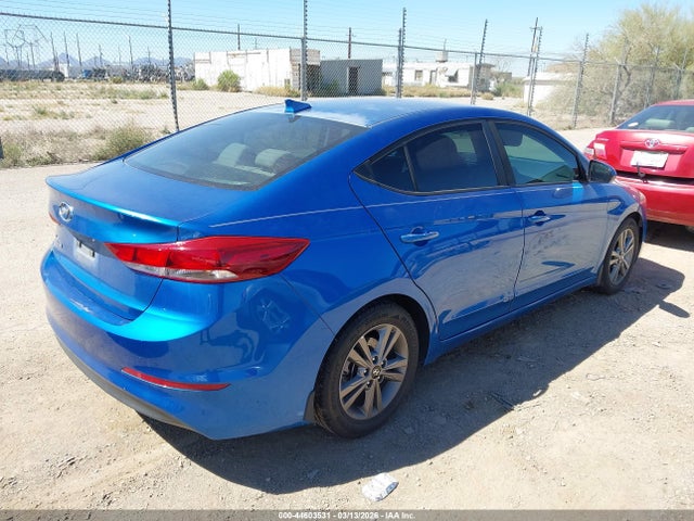 5NPD84LF9JH334386 Hyundai ELANTRA SEL