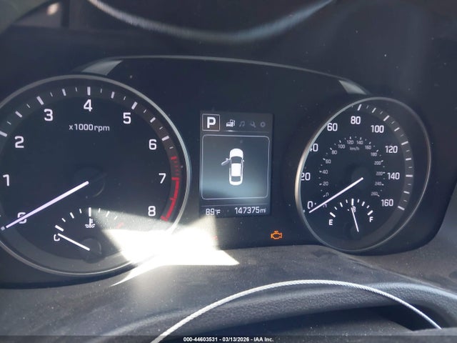 5NPD84LF9JH334386 Hyundai ELANTRA SEL