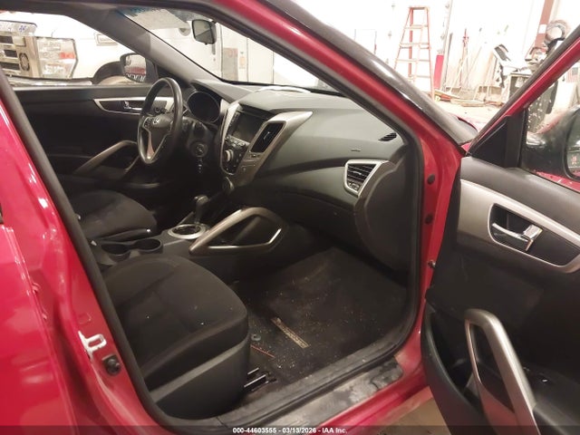 Продажа на аукционе авто 2016 Hyundai Veloster, vin: KMHTC6AD6GU279963, номер лота: 44603555