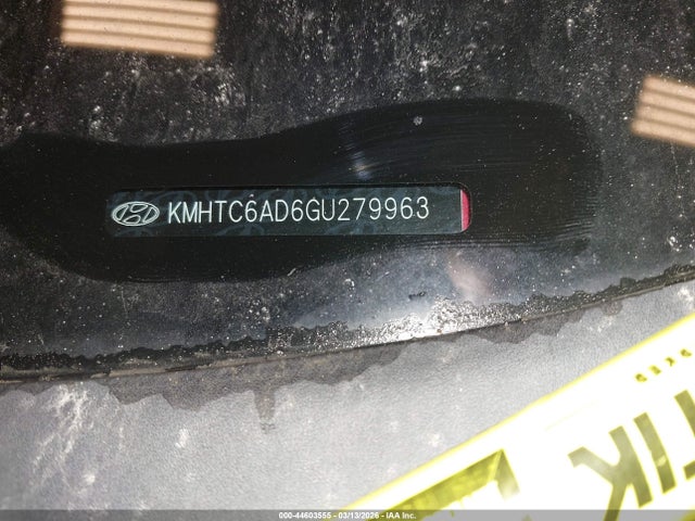 Продажа на аукционе авто 2016 Hyundai Veloster, vin: KMHTC6AD6GU279963, номер лота: 44603555