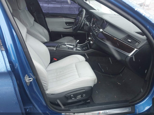 Продажа на аукционе авто 2015 Bmw M5, vin: WBSFV9C57FD595401, номер лота: 44603564