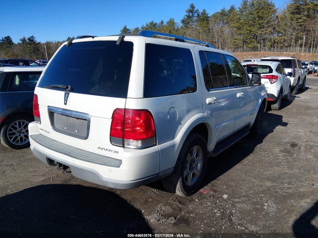 2004 LINCOLN AVIATOR 5LMEU88H84ZJ26488 Photo 3