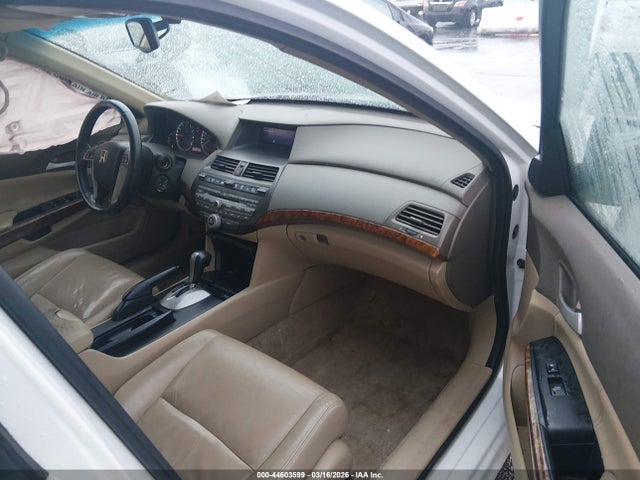 2010 HONDA ACCORD SDN 1HGCP2F85AA178422 Photo 4