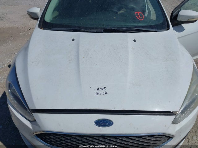 44603604 :رقم المزاد ، 1FADP3F22GL272197 vin ، 2016 Ford Focus Se مزاد بيع