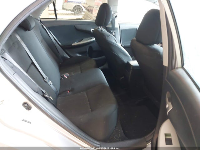44603663 :رقم المزاد ، 2T1BU4EE1BC697616 vin ، 2011 Toyota Corolla S مزاد بيع