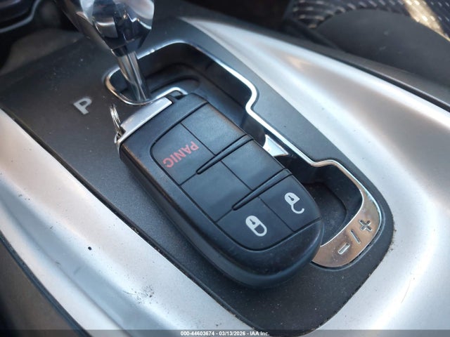 44603674 :رقم المزاد ، 3C4PDCAB1LT243571 vin ، 2020 Dodge Journey Se Value مزاد بيع