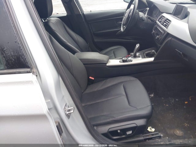 2014 BMW 320I WBA3C3C59EF984618 Photo 4
