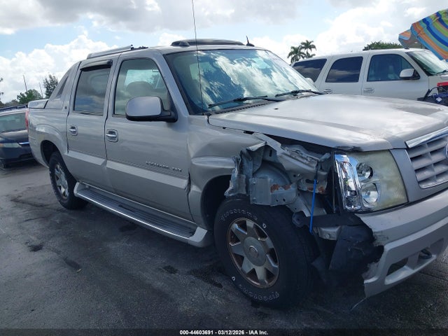 44603691 :رقم المزاد ، 3GYEK62N14G292491 vin ، 2004 Cadillac Escalade Ext Standard مزاد بيع