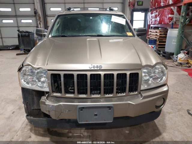 2005 Jeep Grand Cherokee Laredo მანქანა იყიდება აუქციონზე, vin: 1J4HR48N95C694722, აუქციონის ნომერი: 44603745