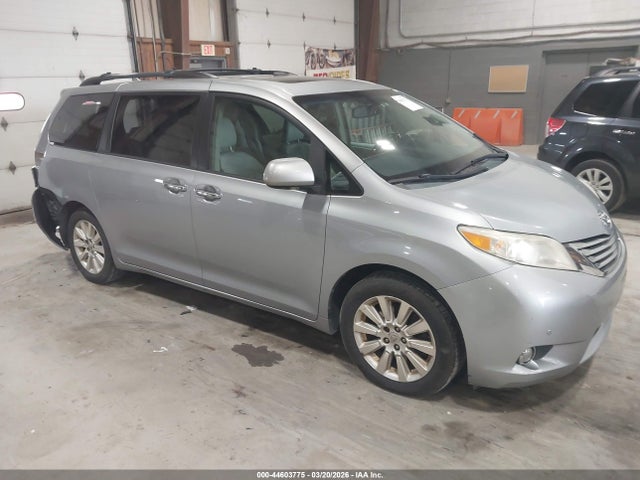 44603775 :رقم المزاد ، 5TDDK3DC0BS013400 vin ، 2011 Toyota Sienna Limited مزاد بيع