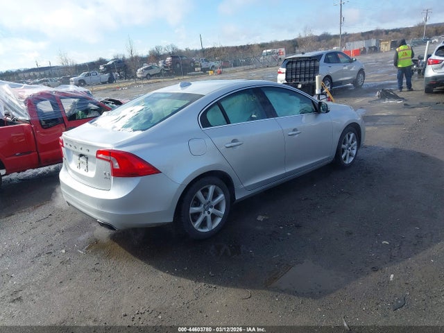 2016 VOLVO S60 YV1612TK6G2413503 Photo 3