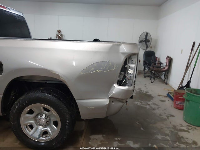 Продаж на аукціоні авто 2020 Ram 1500 Tradesman  4x4 6'4 Box, vin: 1C6RRFCG4LN231569, номер лоту: 44603838
