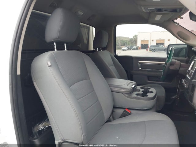2020 Ram 1500 Classic Tradesman  4x2 8' Box მანქანა იყიდება აუქციონზე, vin: 3C6JR6DG9LG179036, აუქციონის ნომერი: 44603848