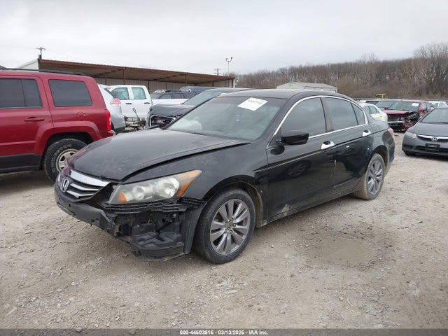 44603916 :رقم المزاد ، 1HGCP2F78BA118692 vin ، 2011 Honda Accord 2.4 Ex مزاد بيع