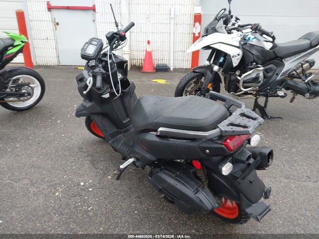 Yamaha YW125 2025 RKRSEH9Y2SA008334 Image 3