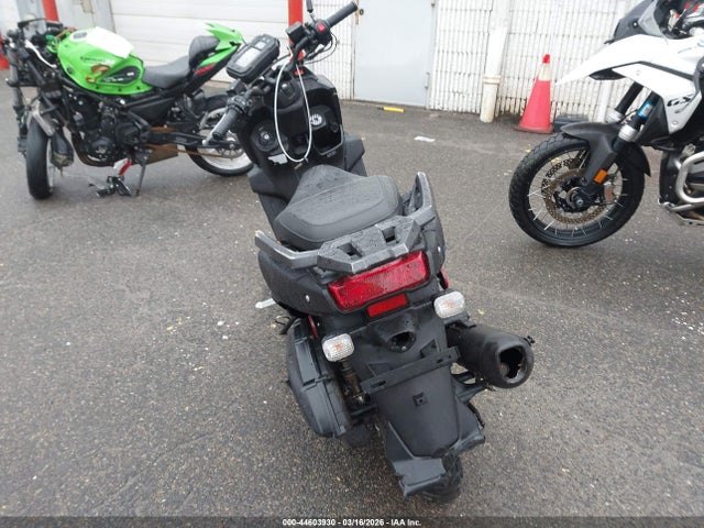 Yamaha YW125 2025 RKRSEH9Y2SA008334 Image 6