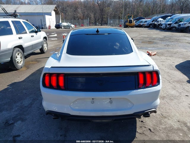 Продаж на аукціоні авто 2022 Ford Mustang Ecoboost Fastback, vin: 1FA6P8TH3N5118274, номер лоту: 44603956