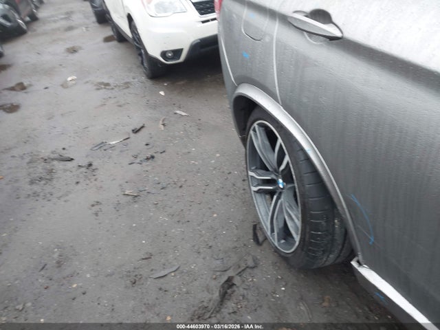 44603970 :رقم المزاد ، 5YMKT6C58G0R79357 vin ، 2016 Bmw X5 M مزاد بيع