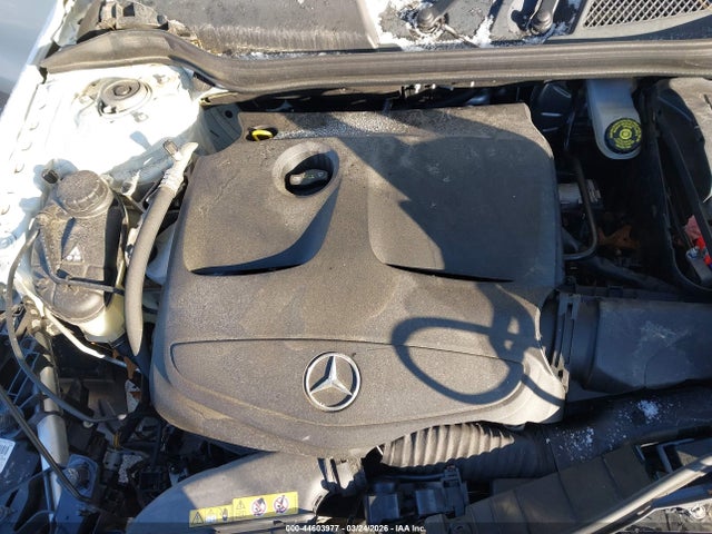 WDCTG4GB2FJ090272 Mercedes-Benz Gla 250 4matic