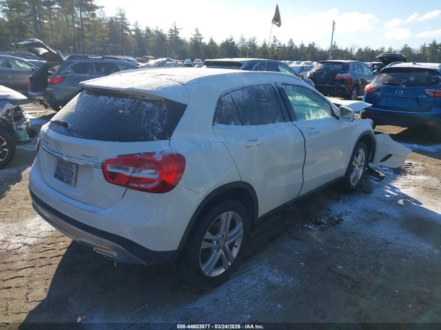 WDCTG4GB2FJ090272 Mercedes-Benz Gla 250 4matic