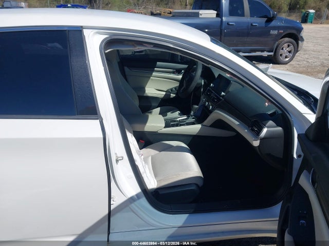 Honda ACCORD LX 2019 1HGCV1F14KA125098 Image 5