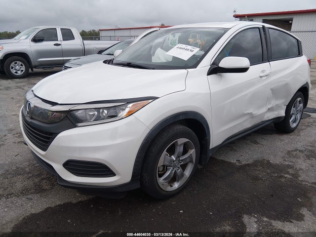 44604030 :رقم المزاد ، 3CZRU5H33NM708104 vin ، 2022 Honda Hr-v 2wd Lx مزاد بيع