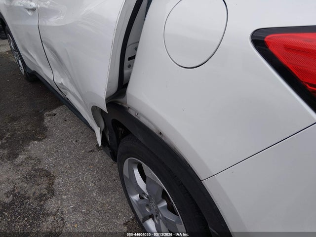 44604030 :رقم المزاد ، 3CZRU5H33NM708104 vin ، 2022 Honda Hr-v 2wd Lx مزاد بيع