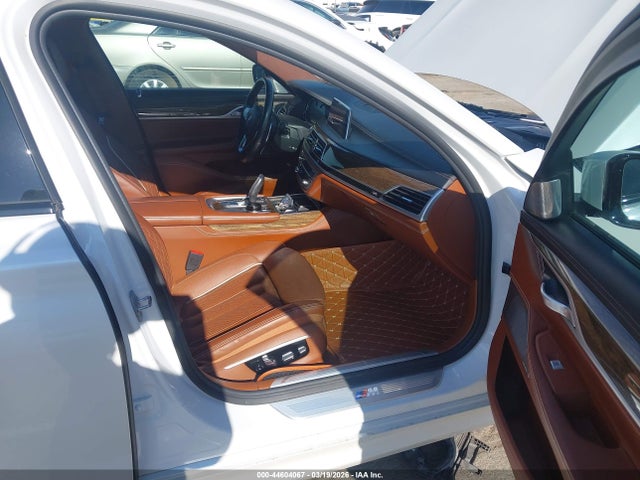 2019 Bmw 740e Xdrive Iperformance მანქანა იყიდება აუქციონზე, vin: WBA7J2C51KB246462, აუქციონის ნომერი: 44604067