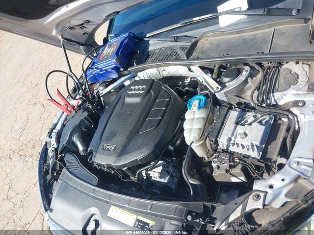 2017 AUDI A4 WAUENAF48HN009855 Photo 5