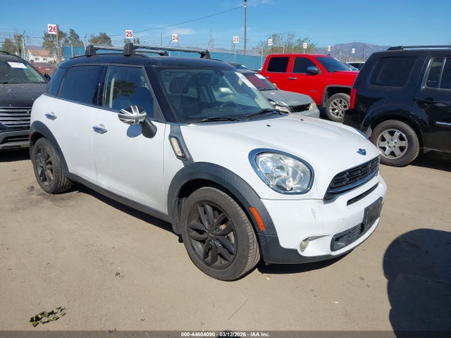 2015 MINI COUNTRYMAN WMWZC3C59FWT03014 Photo 0