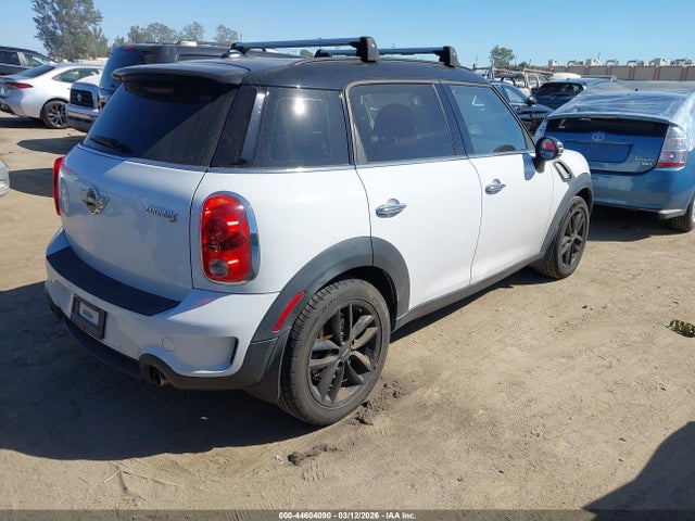 2015 MINI COUNTRYMAN WMWZC3C59FWT03014 Photo 3
