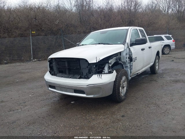 1C6RR6GG0RS137290 RAM 1500 Classic Slt 4x2 6&#039;4 Box