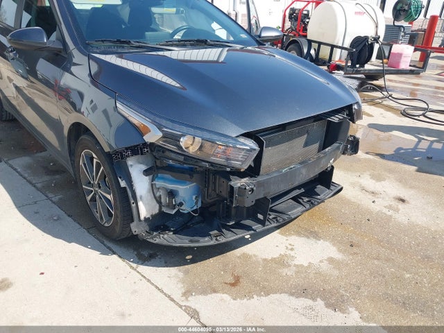 44604095 :رقم المزاد ، 3KPF24AD4PE586524 vin ، 2023 Kia Forte Lxs مزاد بيع