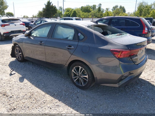 44604095 :رقم المزاد ، 3KPF24AD4PE586524 vin ، 2023 Kia Forte Lxs مزاد بيع