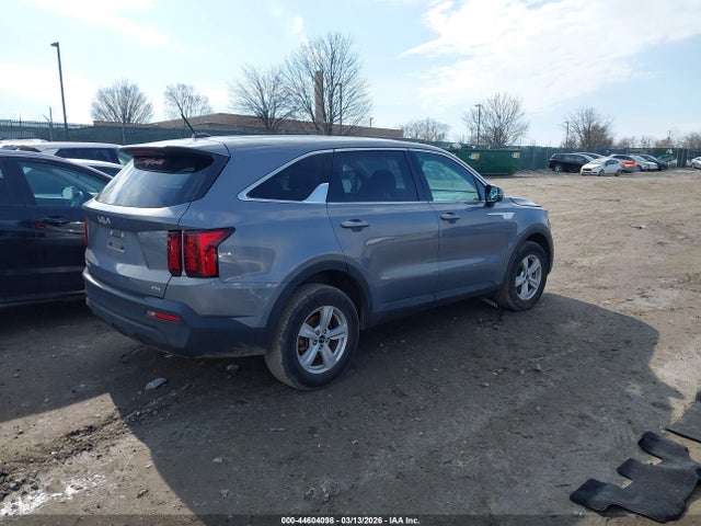 KIA SORENTO LX 2023 5XYRGDLC2PG221927 Image 4