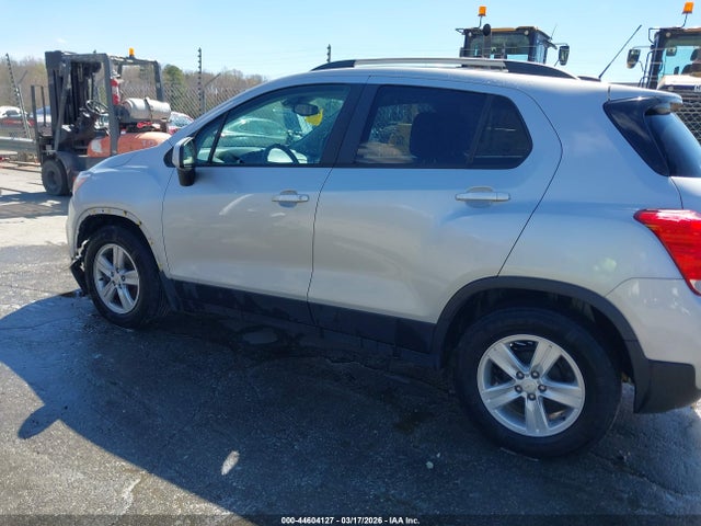 Продажа на аукционе авто 2022 Chevrolet Trax Fwd Lt, vin: KL7CJLSM0NB527539, номер лота: 44604127