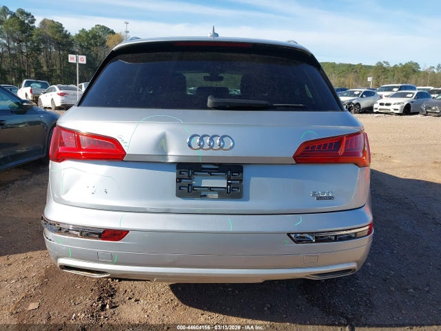 Продаж на аукціоні авто 2018 Audi Q5 2.0t Premium/2.0t Tech Premium, vin: WA1ANAFY1J2004387, номер лоту: 44604156