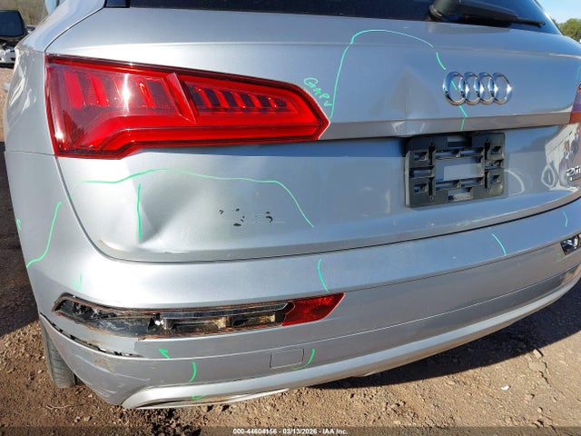 Продаж на аукціоні авто 2018 Audi Q5 2.0t Premium/2.0t Tech Premium, vin: WA1ANAFY1J2004387, номер лоту: 44604156