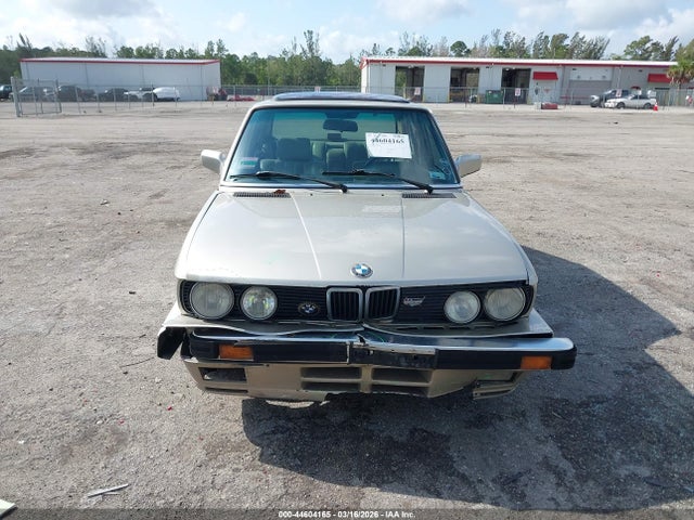 Продаж на аукціоні авто 1984 Bmw 533 I, vin: WBADB7407E1191395, номер лоту: 44604165