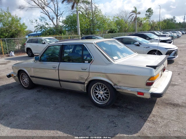 Продаж на аукціоні авто 1984 Bmw 533 I, vin: WBADB7407E1191395, номер лоту: 44604165