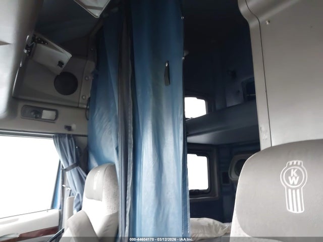 44604170 :رقم المزاد ، 1XKFDP9X0CJ309218 vin ، 2012 Kenworth Construction T700 مزاد بيع