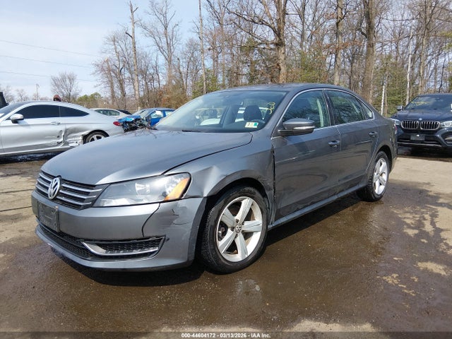 Aukcja sprzedaży 2013 Volkswagen Passat 2.5l Se, vin: 1VWBP7A33DC060006, numer aukcji: 44604172