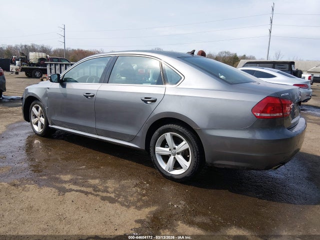 Aukcja sprzedaży 2013 Volkswagen Passat 2.5l Se, vin: 1VWBP7A33DC060006, numer aukcji: 44604172